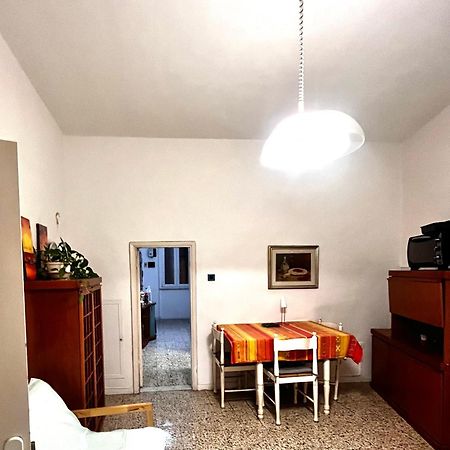 Rooms For Rent Livorno-Center Kültér fotó