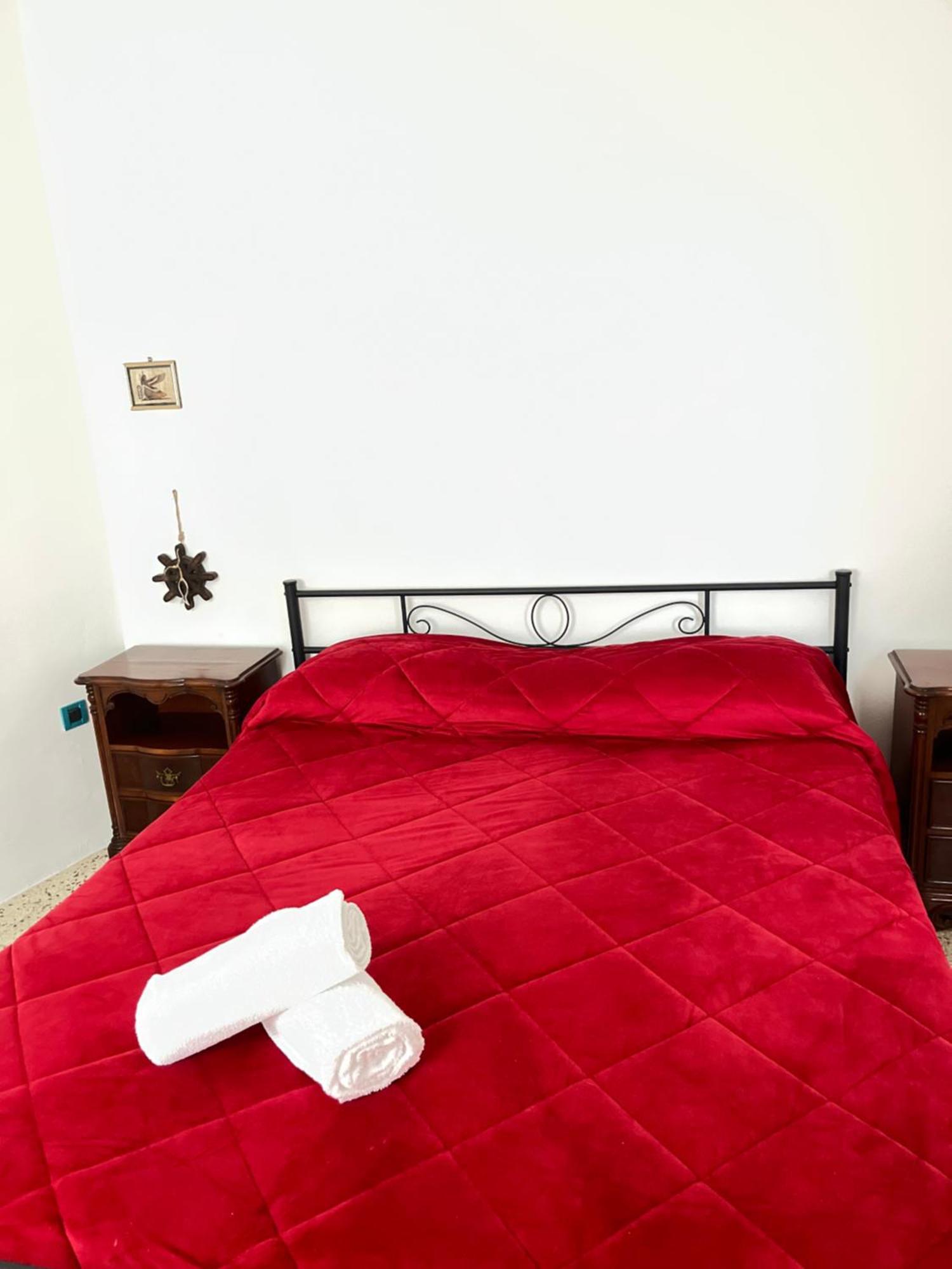 Rooms For Rent Livorno-Center Kültér fotó